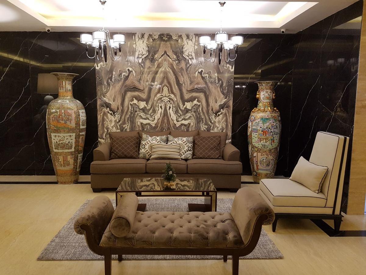 فندق Royal Regantris Cendana سورابايا المظهر الخارجي الصورة